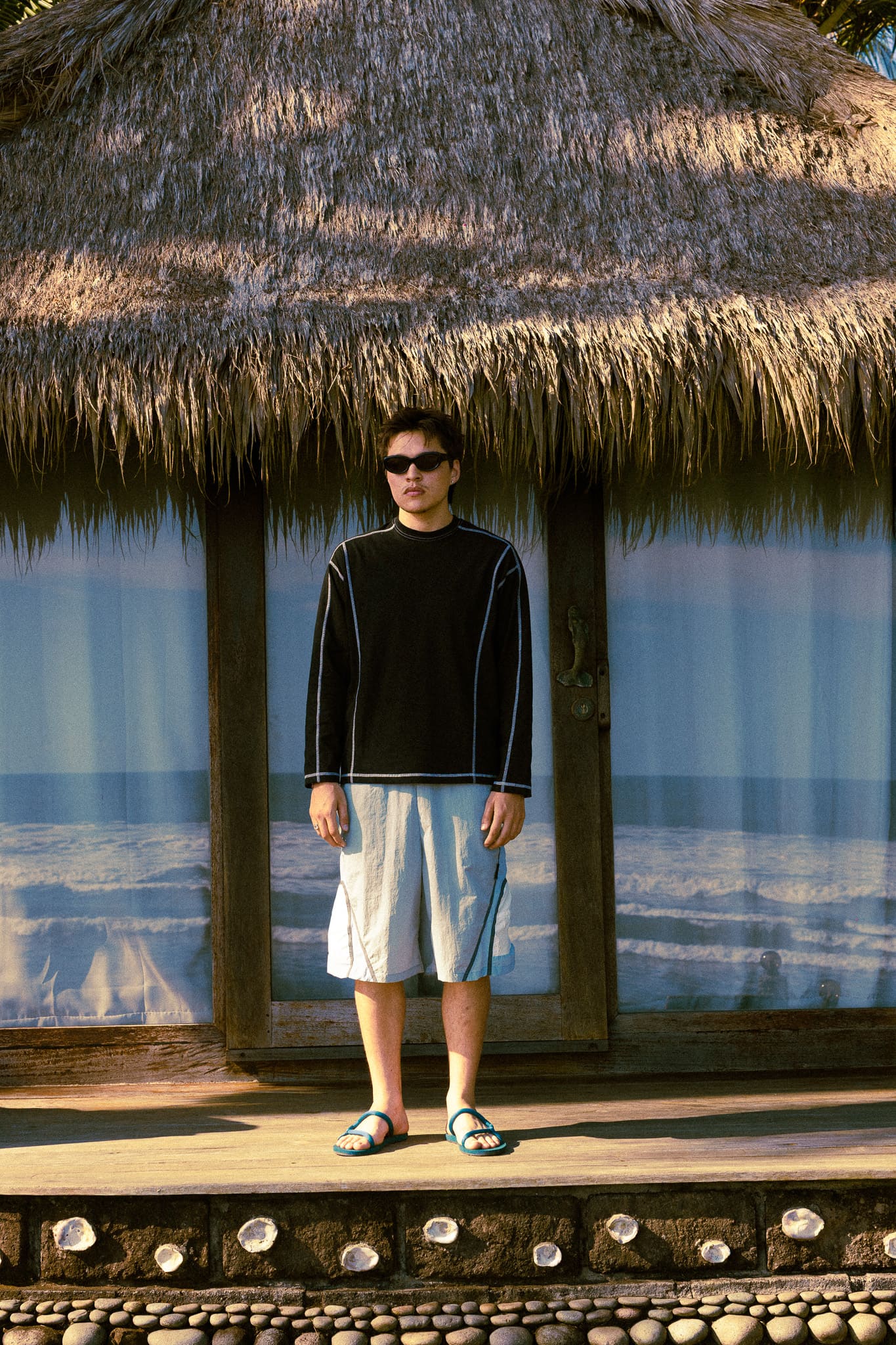Heavy Raglan Long Sleeve Top - Black