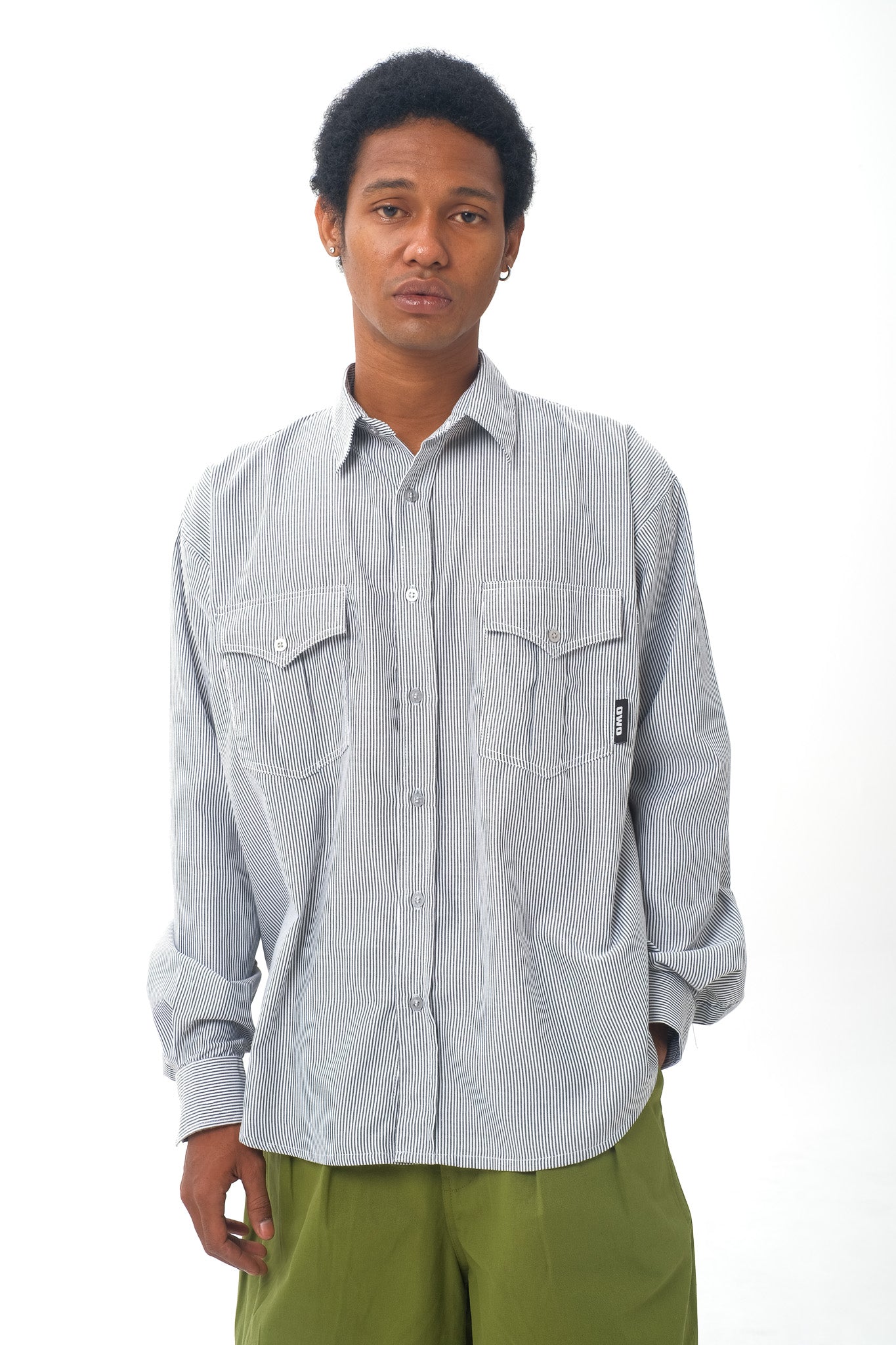 Grey/White
