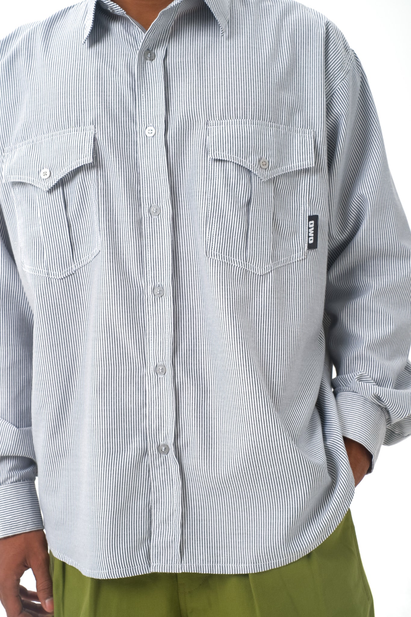 Grey/White