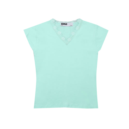 Lace V-Neck T-Shirt in Mint