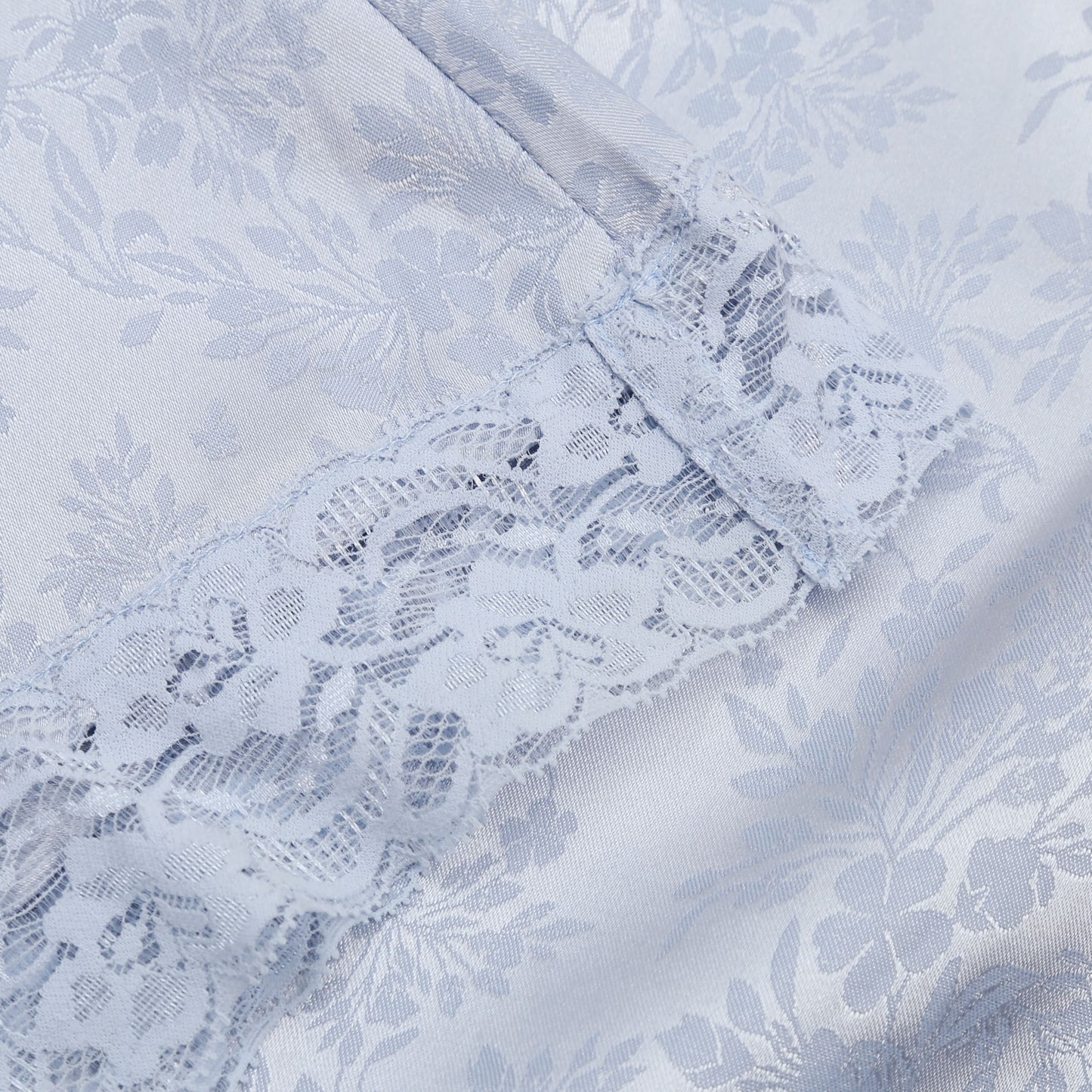 Petticoat Skirt in Silver/Blue