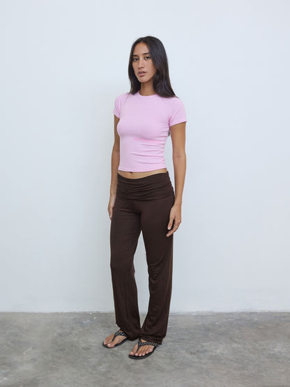 Merch Tee in Gum