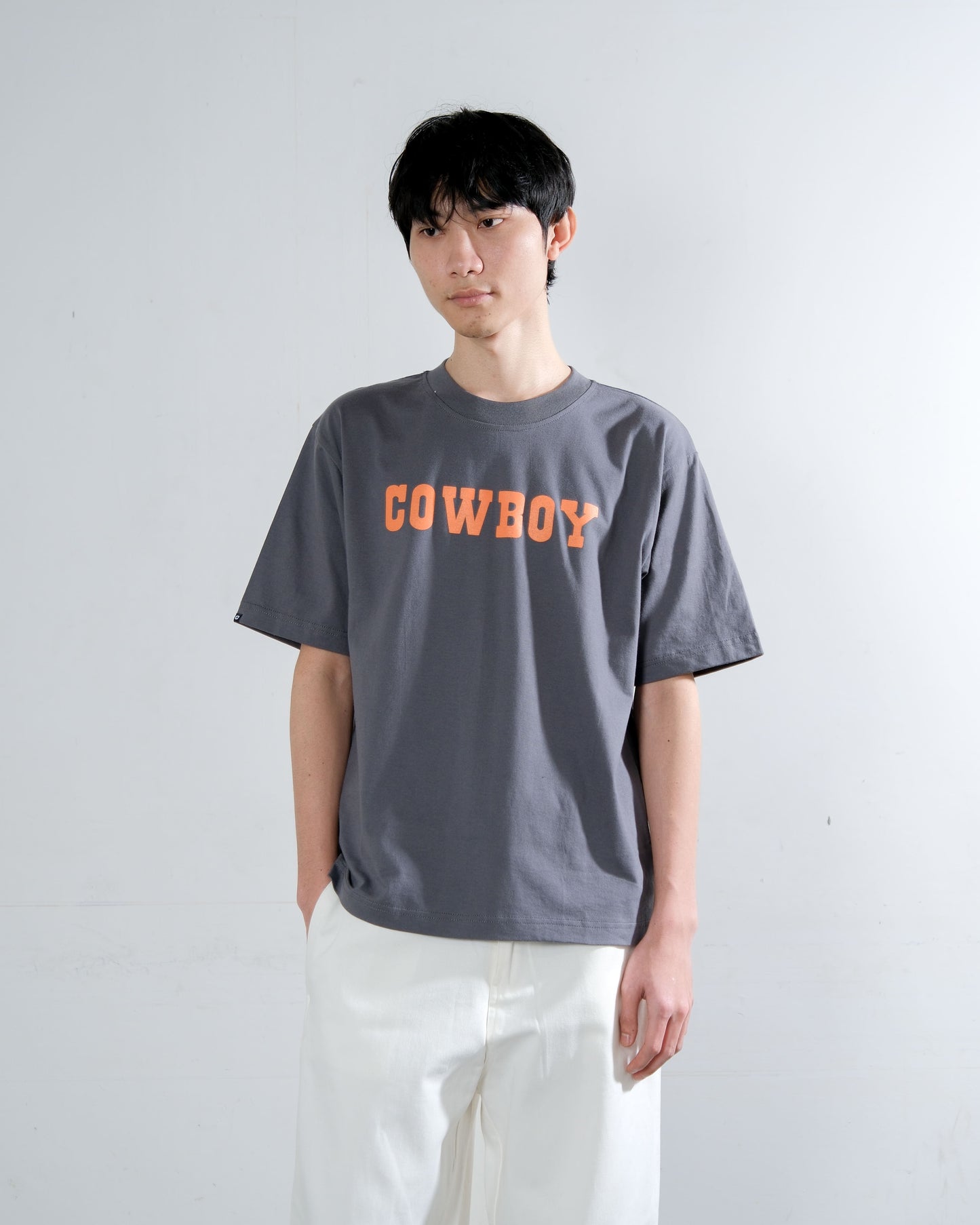 Cowboy T-Shirt in Grey
