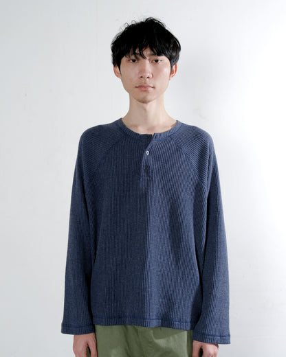 Henley Raglan Long Sleeve Top in Navy