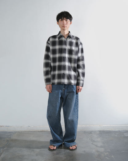 Flannel Pattern Shirt in Black/White