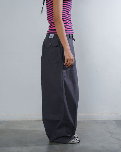 Balloon Pants in Grey