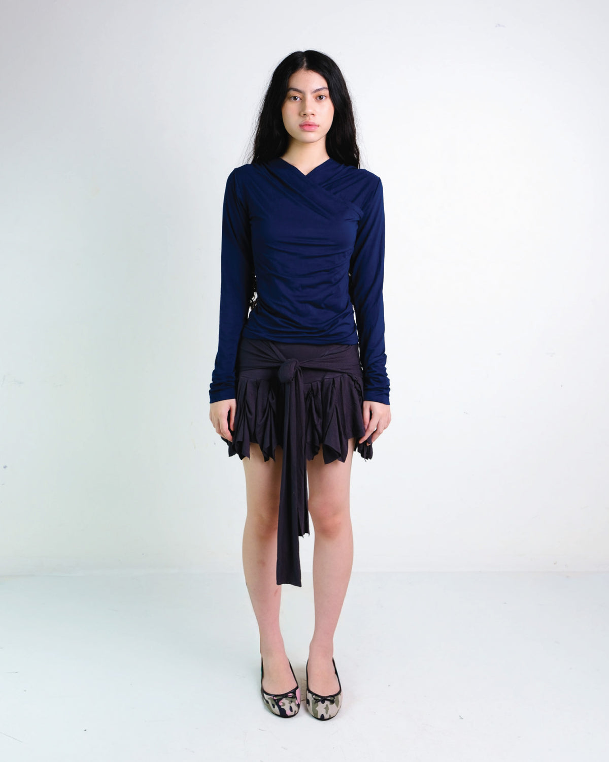 Dahlia Long Sleeve Top in Navy