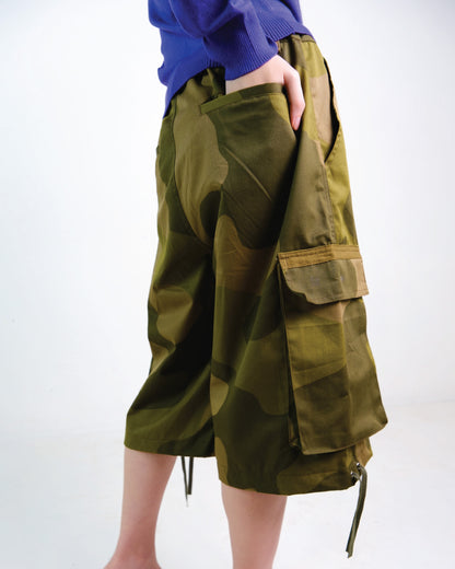 Relax Cargo Pants in Camo